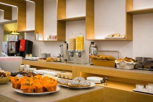 Lassi Hotel - Housity