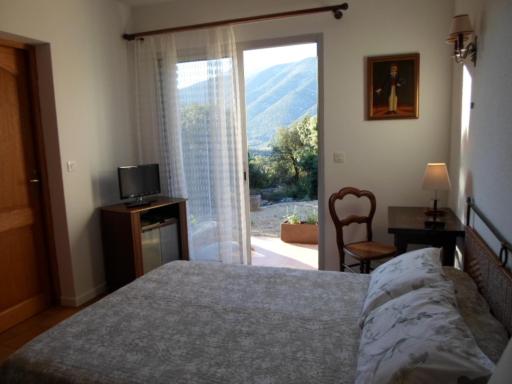 Chambre d'hôtes Villa Chênes-Pierres - Housity