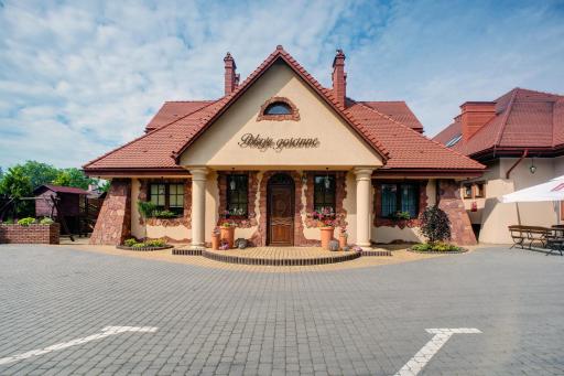Pokoje Gościnne Murowanka - Housity