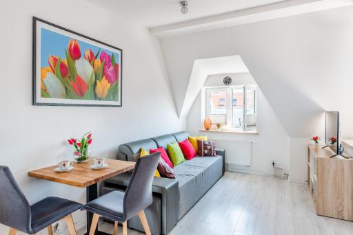 Tulip-Apartments - Jagiellońska 24 poddasze bez windy - Housity