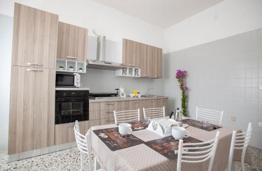 Boscoreale Vanilla Flats Free Parking - Housity