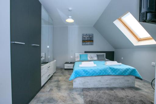 Sunpark Studios - Housity