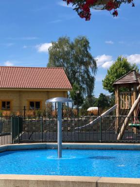 Boomstamhuis High Chaparral - Housity