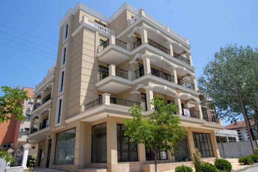 Tiffany Joy Apartments - Housity