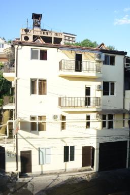 Holiday Home on Aygestan 11 - Housity