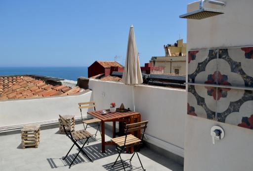 Panoramic Suite***** in the heArt of Catania - Housity
