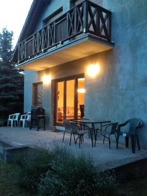 Cały dom do dyzpozycji - Housity