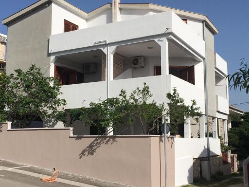 Apartments Rubis - Housity