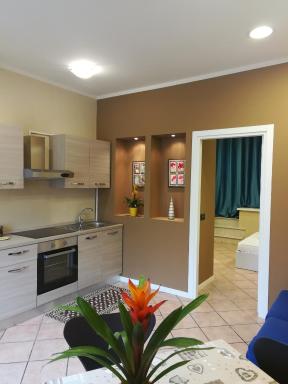 Montorfano Road - Housity