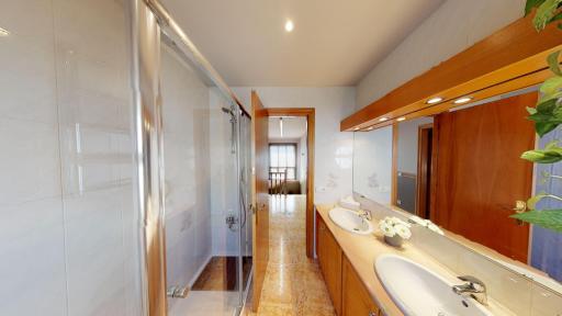 HOUSE OF JOY , CASA EN BANYOLES - Housity