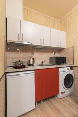 Deluxe Studios City Center - Housity