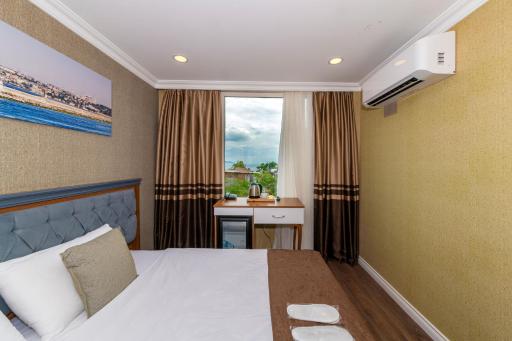 Golden Sand Hotel - Housity
