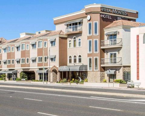 Villa Montes Hotel - Housity