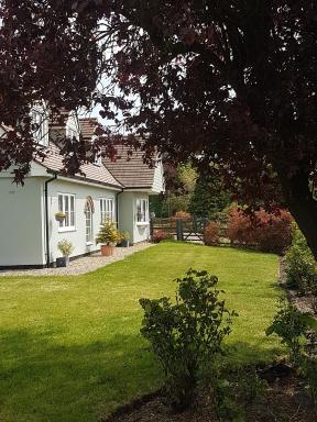 Spring Paddocks B&B - Housity