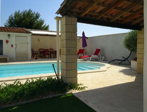 Studio l'Obrador 25 m2 - Cuisine & terrasse - accès piscine - Housity
