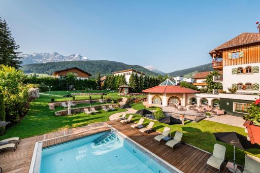 Mirabell Dolomites Hotel Luxury Ayurveda & Spa - Housity