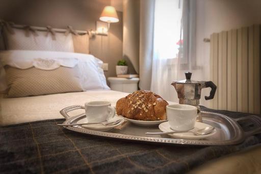 Tosca's House - Housity