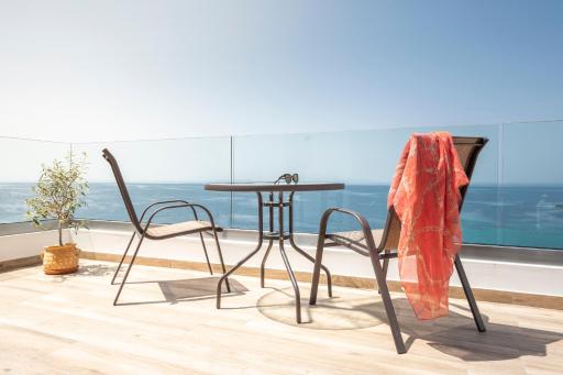 First House - Housity