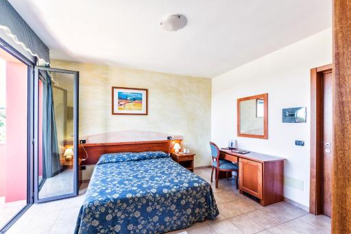 Hotel Il Melograno - Housity