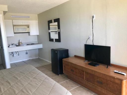 Lakeside inn - Housity