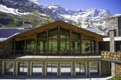 Les Neiges D'Antan - Housity