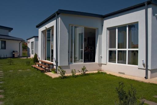 Karia Apartments - Hizvo