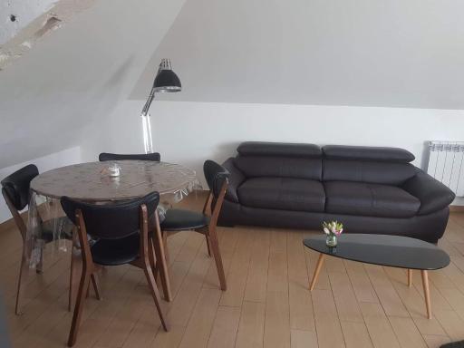 Orléans Appartement 2 chambres avec Parking - Housity