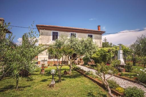 Apartment Sandra - Housity