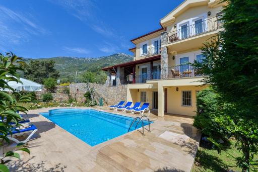 Kilic- 5 Bedroom Holiday Villa in Hisaronu - Housity