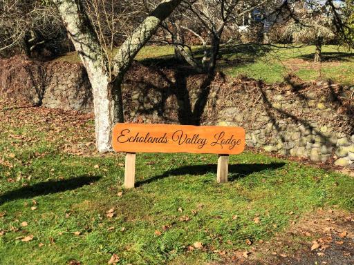 Echolands Valley Lodge - Housity