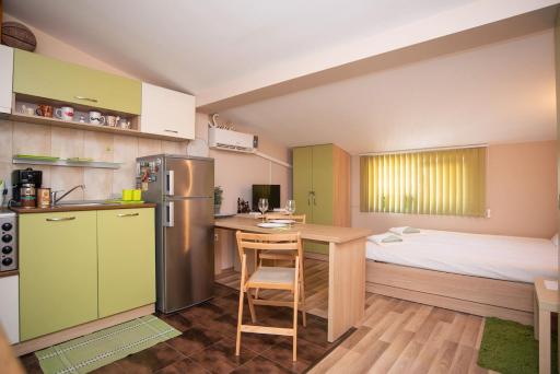 Central Rooftop Studio TK31 - Hizvo
