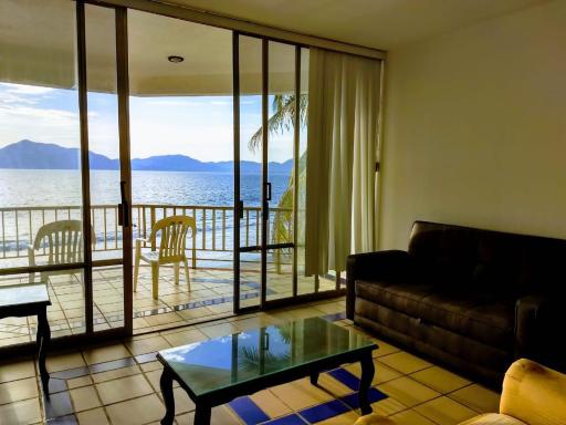 Real Posada Playas - Housity