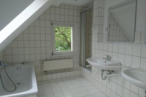 Sonniges Häuschen mit Garten - Housity