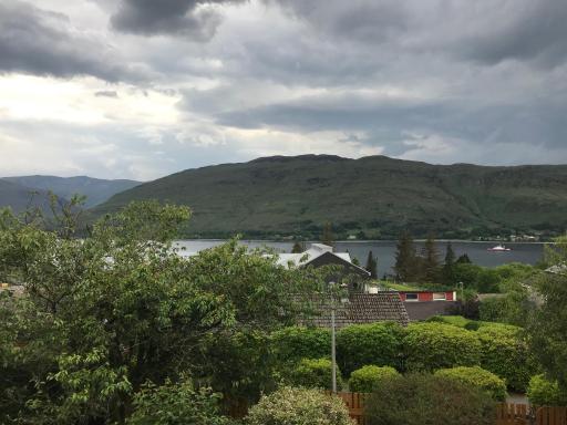 BardnaclavanRooms - Single Room - Housity