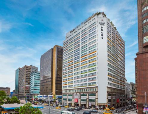 Caesar Park Hotel Taipei - Housity