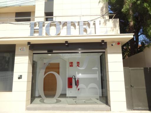 6 Bis HOTEL - Housity