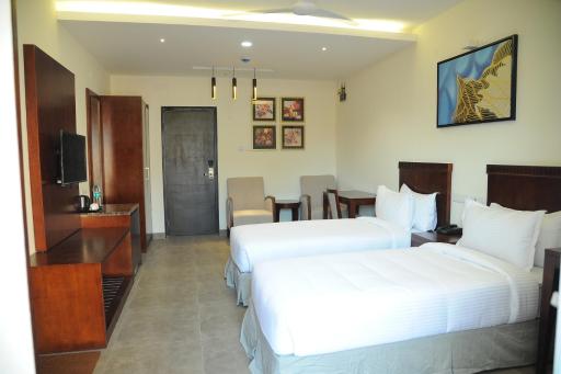 STAY BAY SERVICE APARTMENTS - Housity