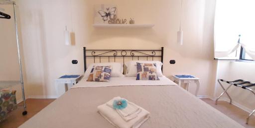 City Life Pompeii -Suite Queen Deluxe - Housity