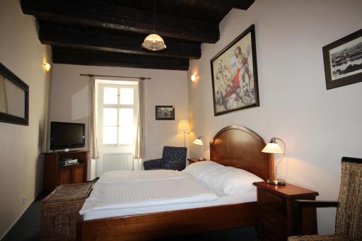 Travel Proud U Tří Bubnů 1357 - Housity