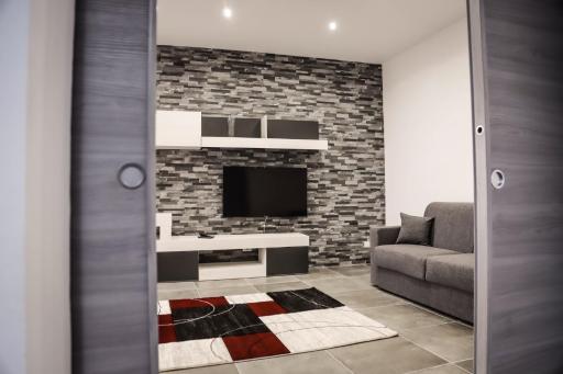 Greta House - Housity