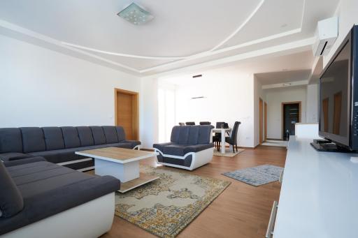 Urban Family Apartments - Housity