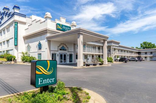 Quality Inn Branson - Hwy 76 Central - Housity