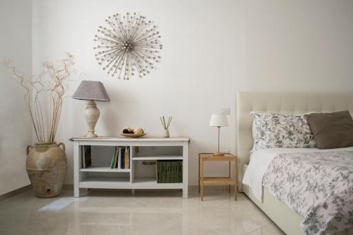 La Dolce Vita - Housity