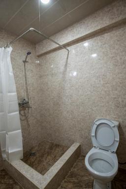 Dada - Cozy apartment in the center of Tbilisi - Housity