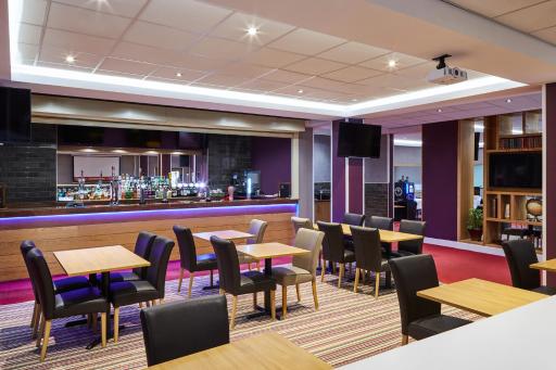 Mercure St Helens - Housity