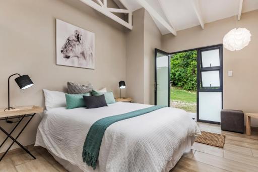15 Port Elizabeth Country Getaway Deer Park estate15 - Housity