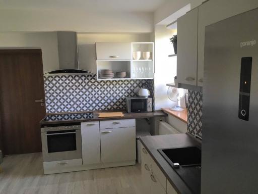 Apartmám na náměstí II - Housity