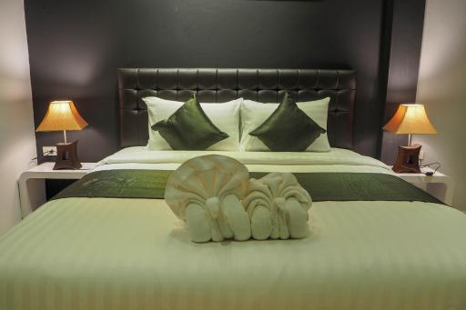 THE RESIDENCE - Housity