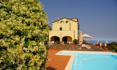CASA VACANZE SANTI - Housity