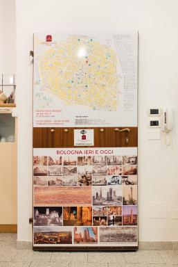 8- Tourist House Bologna - Light House - Self check-in - Housity